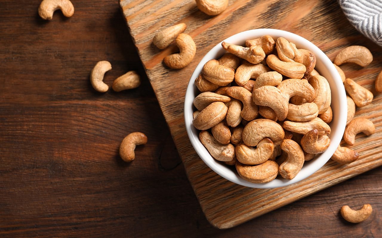 Cashews are beneficial for men's health